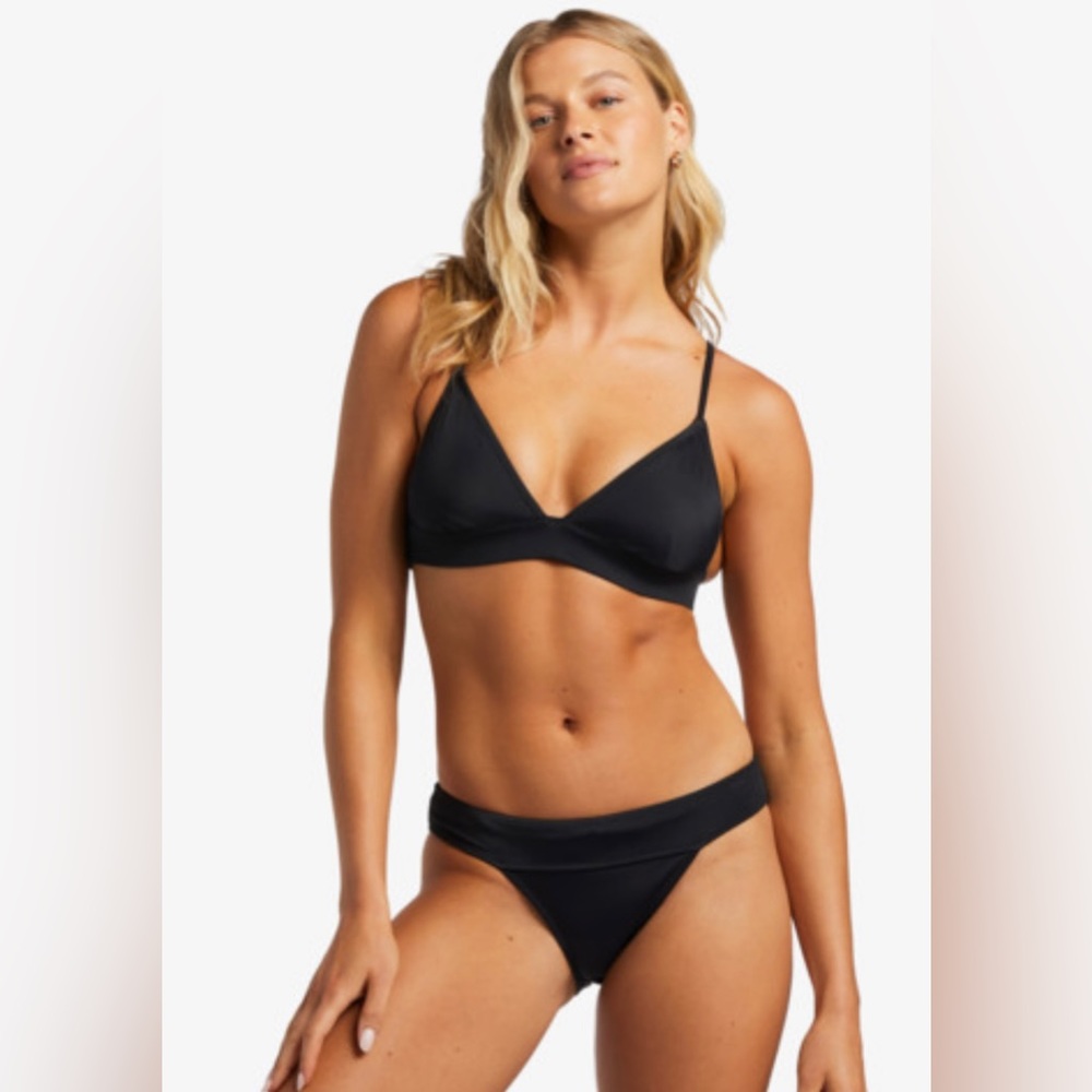 COPY - A/Div Banded Triangle Bikini Top